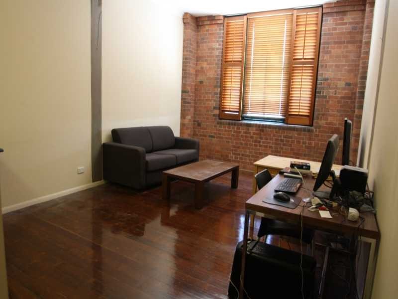 85 Commercial Road, Teneriffe QLD 4005