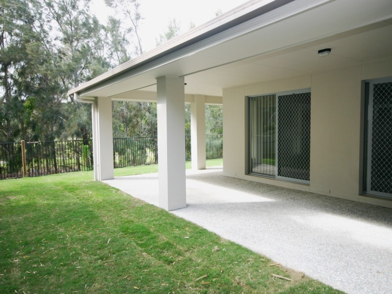 63/19 Santa Barbara Road, Hope Island QLD 4212