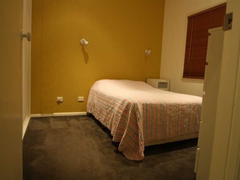 85 Commercial Road, Teneriffe QLD 4005