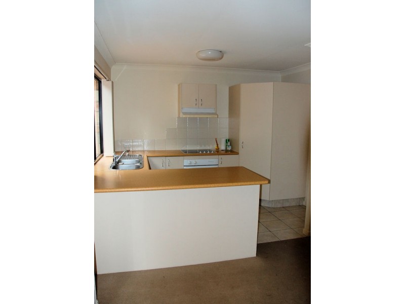 14/24 Amsonia Court,, Arundel QLD 4214