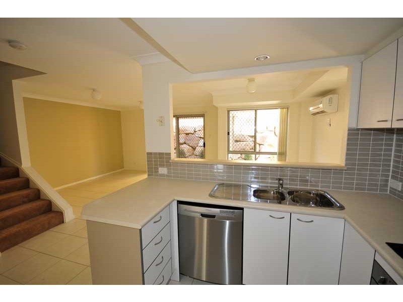 130 Jutland Street, Oxley QLD 4075