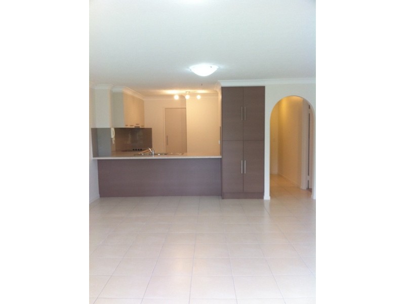 3/5 Australia Avenue, Broadbeach QLD 4218