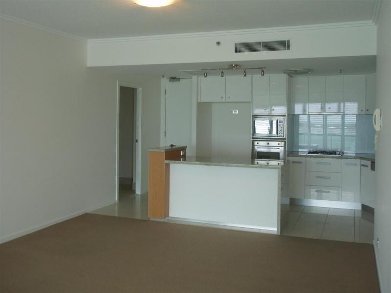 Labrador QLD 4215