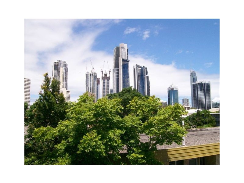 Chevron Island QLD 4217