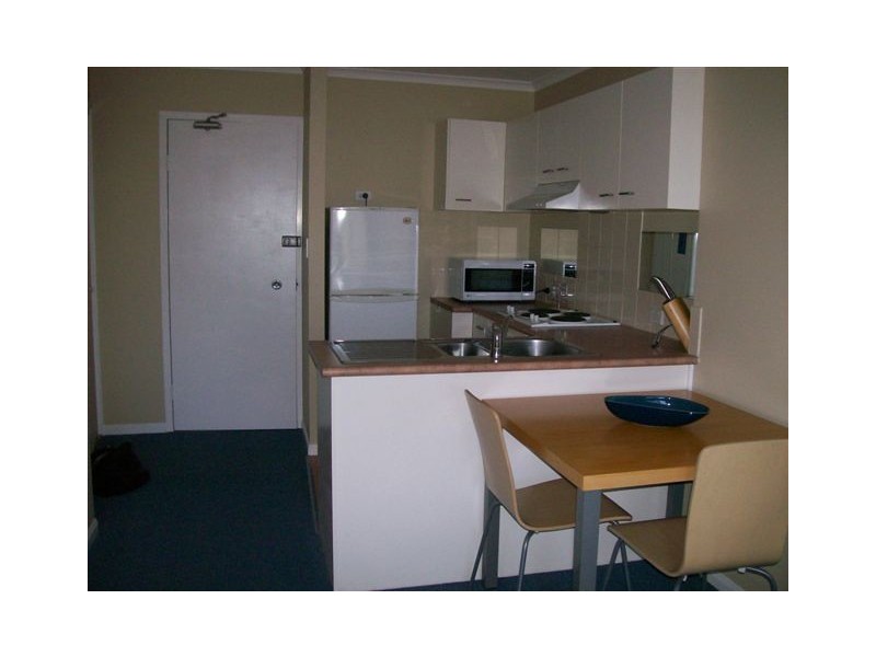 Chevron Island QLD 4217