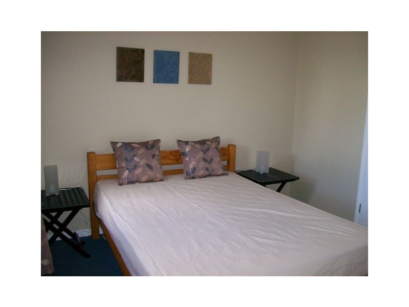 Chevron Island QLD 4217