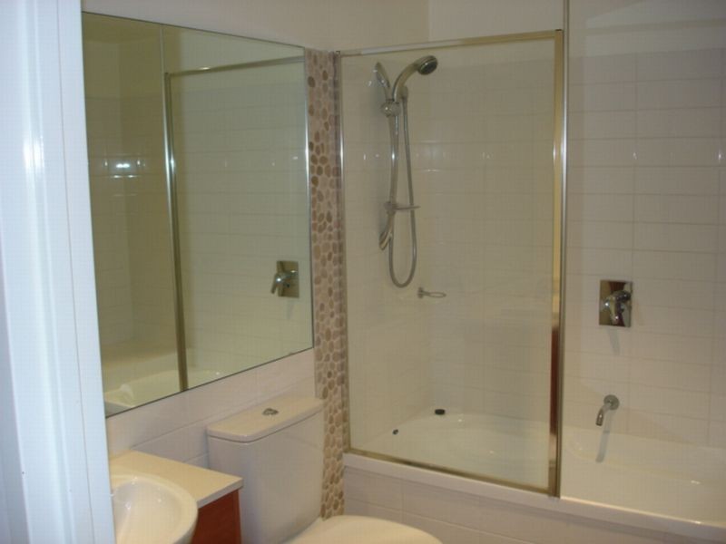 13 – 23 Bright St, Labrador QLD 4215