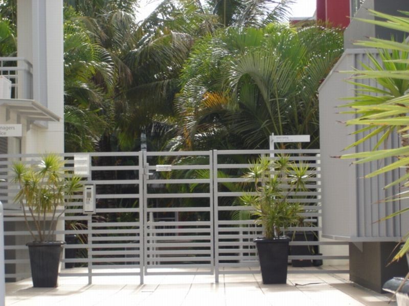 13 – 23 Bright St, Labrador QLD 4215