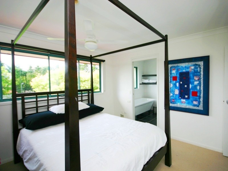 126/19 Santa Barbara Road, Hope Island QLD 4212