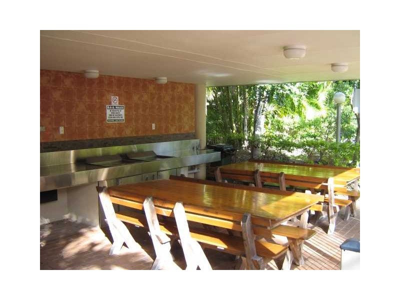 58/15 Santa Monica Blvd, Miami QLD 4220