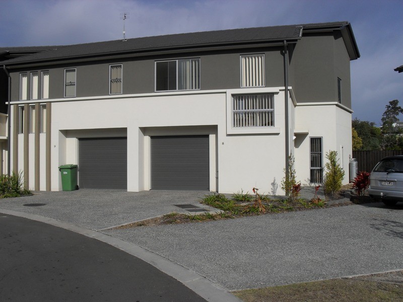 1 Belongil Street, Pacific Pines QLD 4211