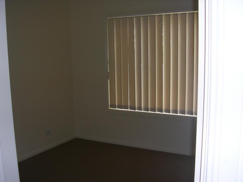 34 Albicore Street, Mermaid Waters QLD 4218