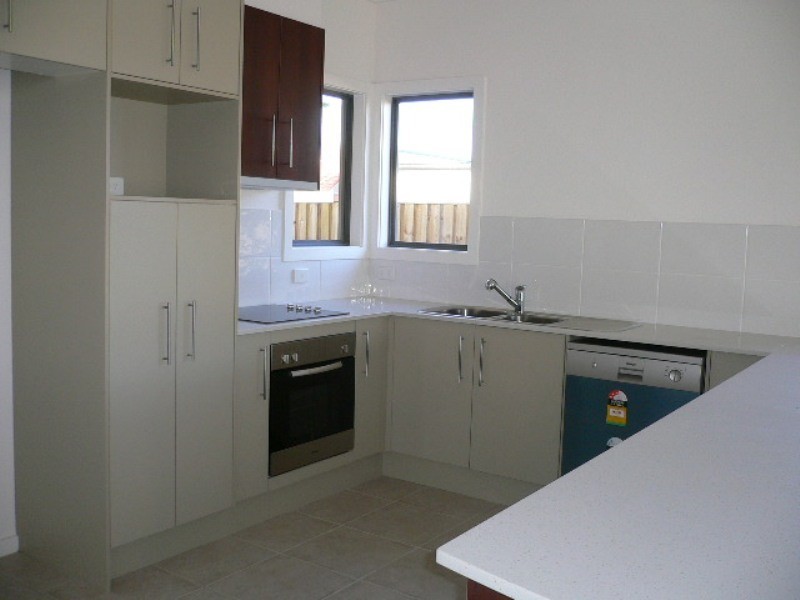 94/19 Santa Barbara Road, Hope Island QLD 4212