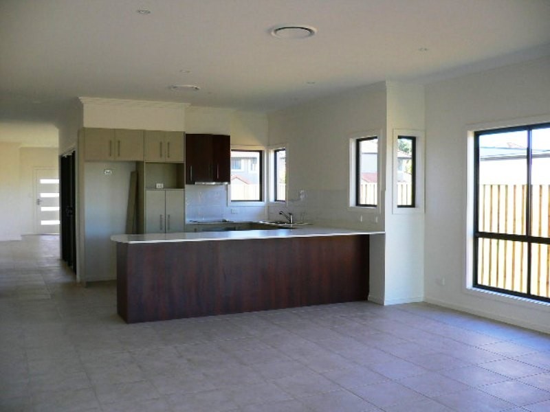 94/19 Santa Barbara Road, Hope Island QLD 4212