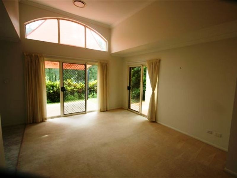 33/19 Santa Barbara Road, Hope Island QLD 4212