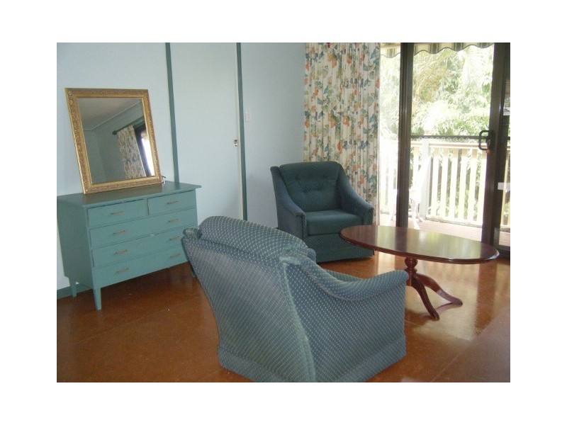 Ashmore QLD 4214