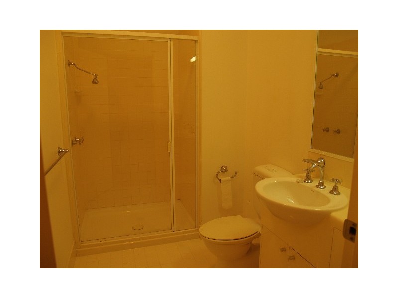 85 Commercial Road, Teneriffe QLD 4005