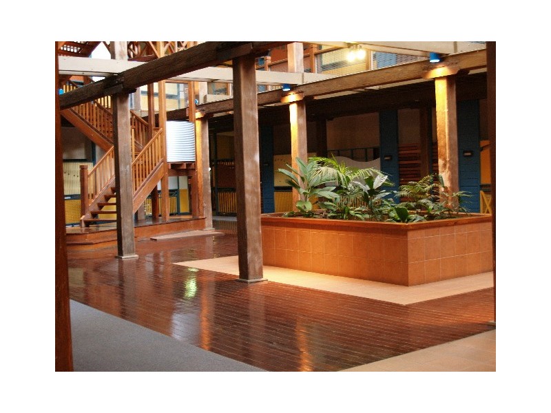 85 Commercial Road, Teneriffe QLD 4005