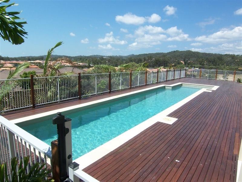 Robina QLD 4226
