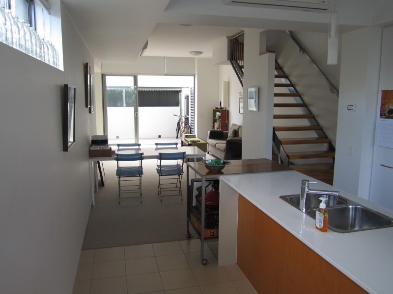 TH14/20 Anthony Street, West End QLD 4101