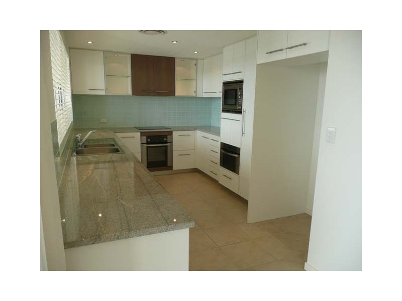 77/7 Grand Parade, Kawana Island QLD 4575