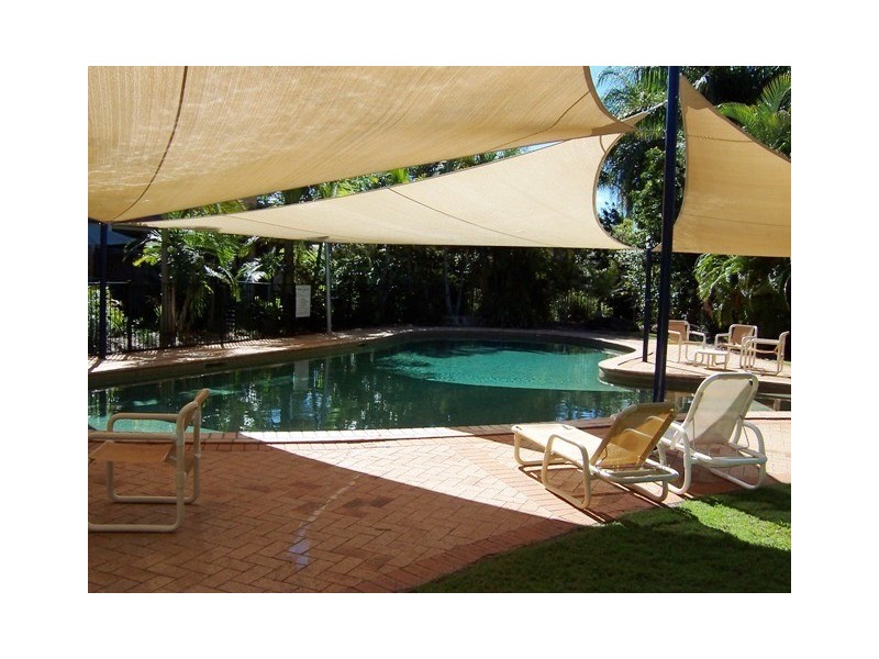 18/4 Koala Town Rd, Upper Coomera QLD 4209