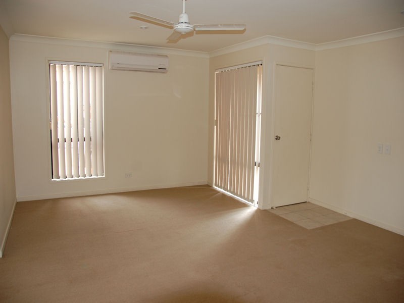 70/24 Amsonia Court,, Arundel QLD 4214