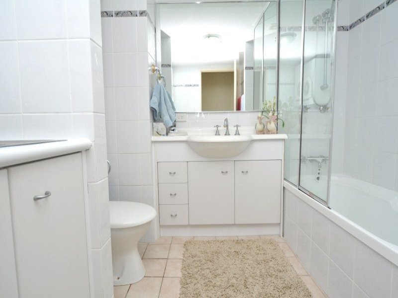 88-98 Limetree Parade,, Runaway Bay QLD 4216