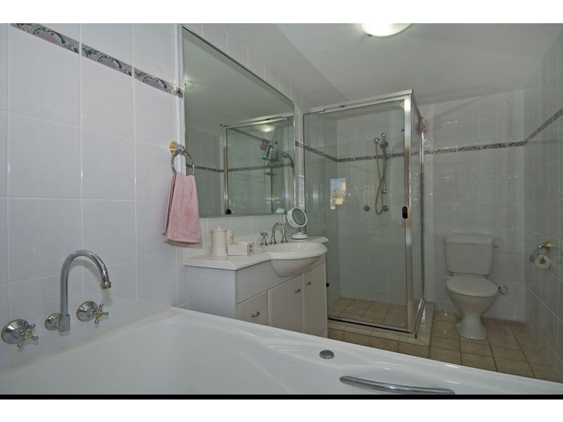 88-98 Limetree Parade,, Runaway Bay QLD 4216