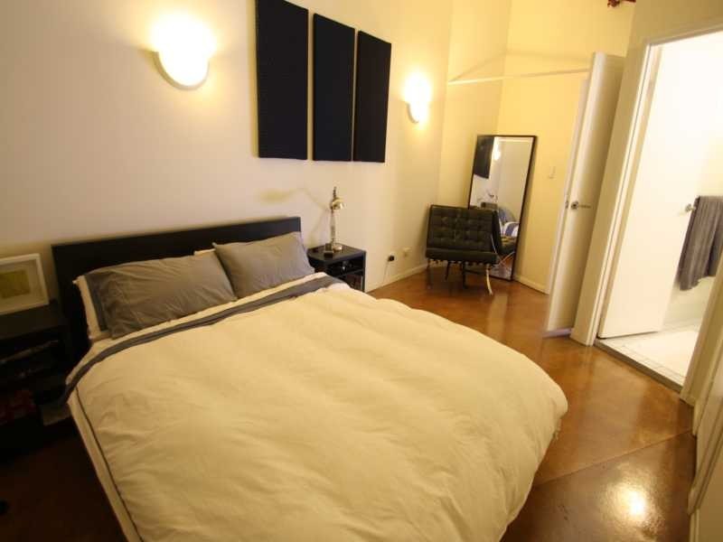 85 Commercial Road, Teneriffe QLD 4005