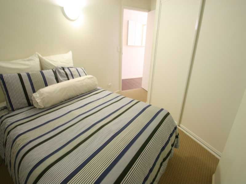 85 Commercial Road, Teneriffe QLD 4005