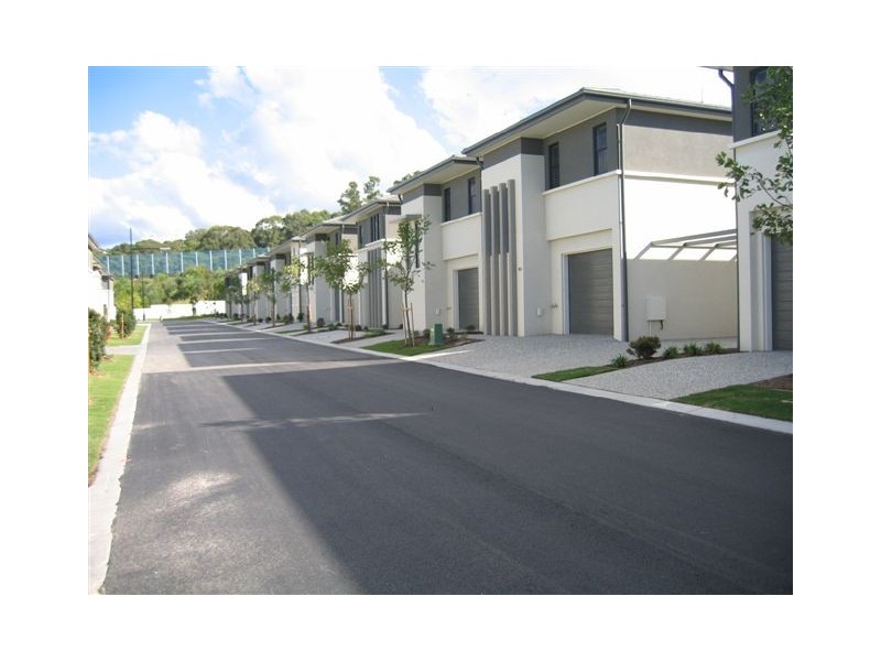 2 Inland Dr,, Tugun QLD 4224