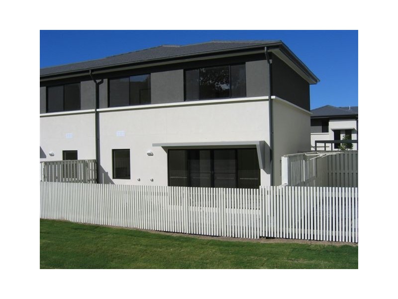 2 Inland Dr,, Tugun QLD 4224