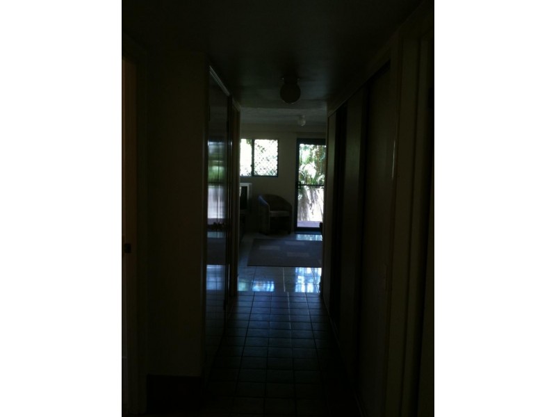 4 MONTE CARLO AVE, Broadbeach QLD 4218