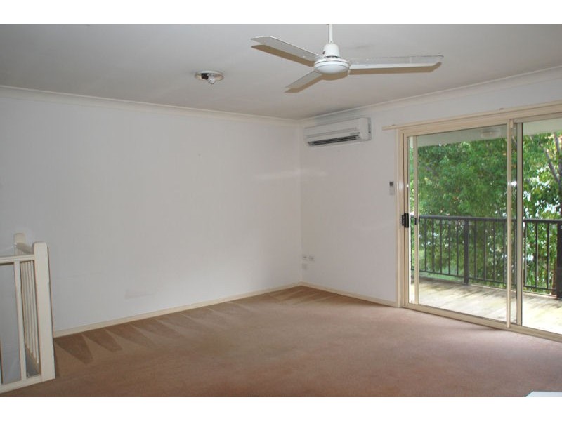 34/3 Arundel Dve, Arundel QLD 4214