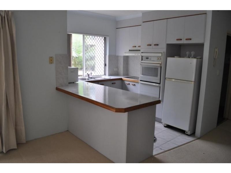 4/496 Marine Pde, Biggera Waters QLD 4216