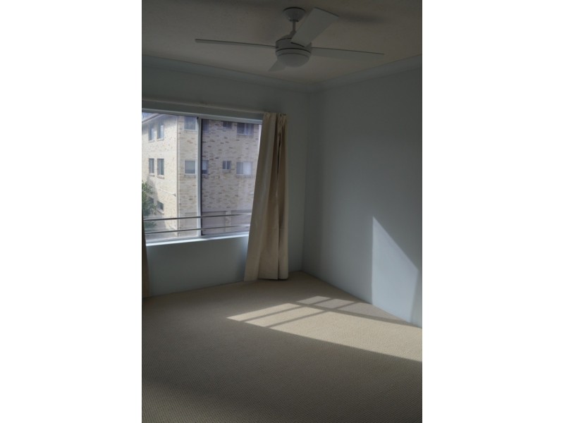 4/496 Marine Pde, Biggera Waters QLD 4216