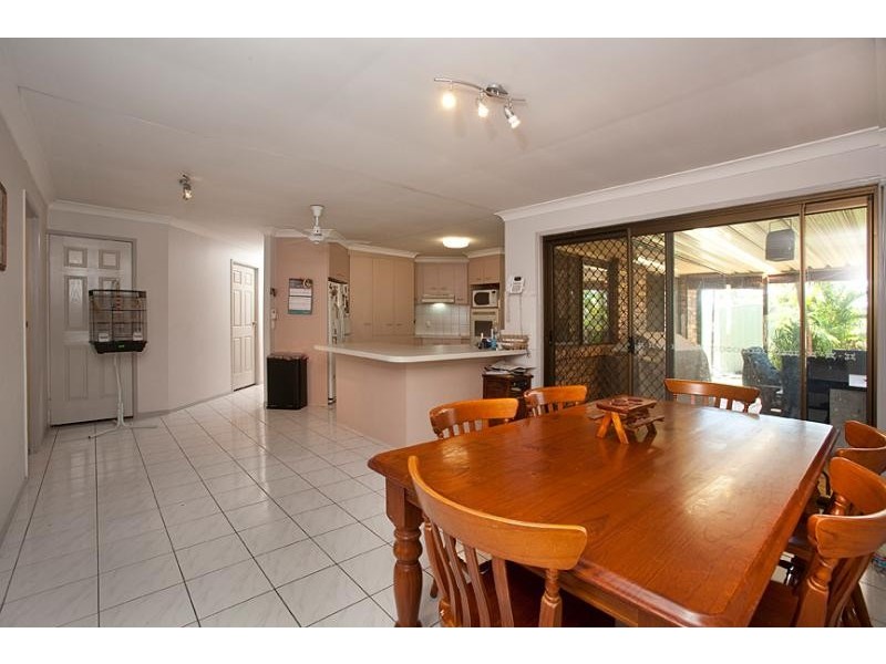 20 Fisher Street, Collingwood Park QLD 4301