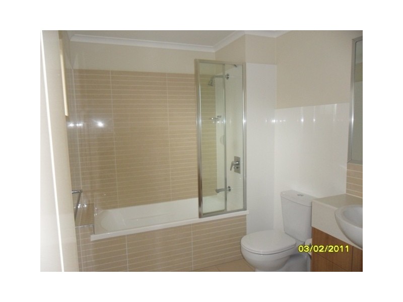 2/1 Sydney Street, Redcliffe QLD 4020