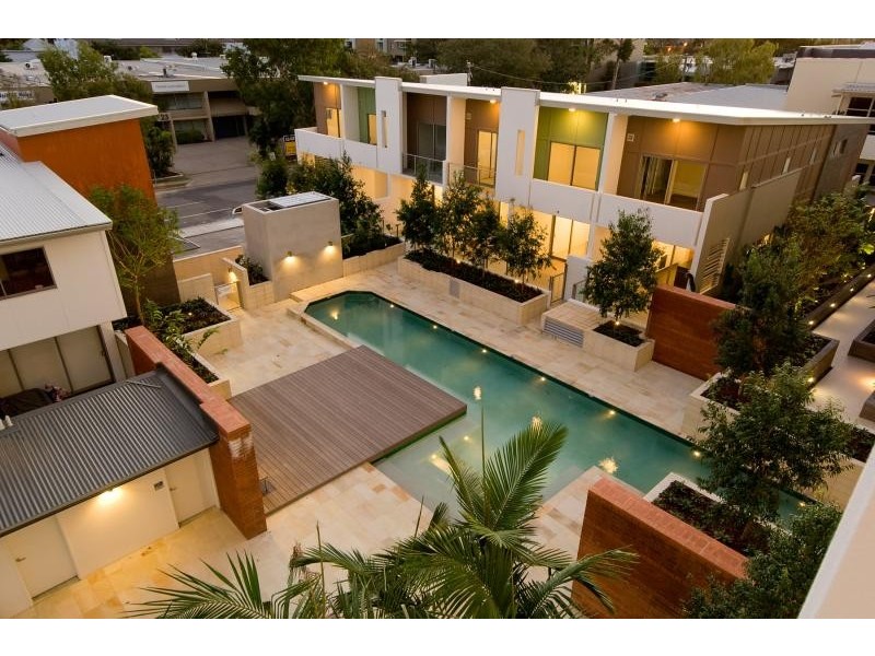 TH04/20 Anthony Street, West End QLD 4101