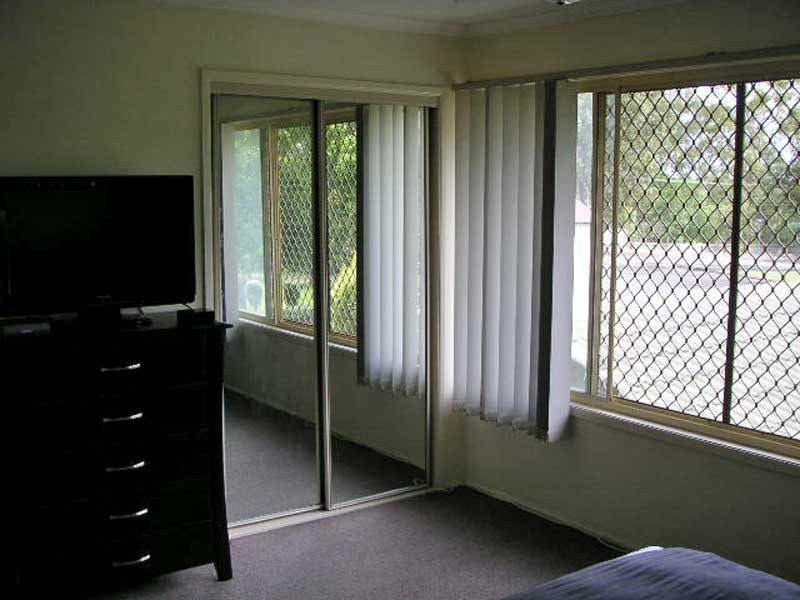 13 Bailey St, Collingwood Park QLD 4301