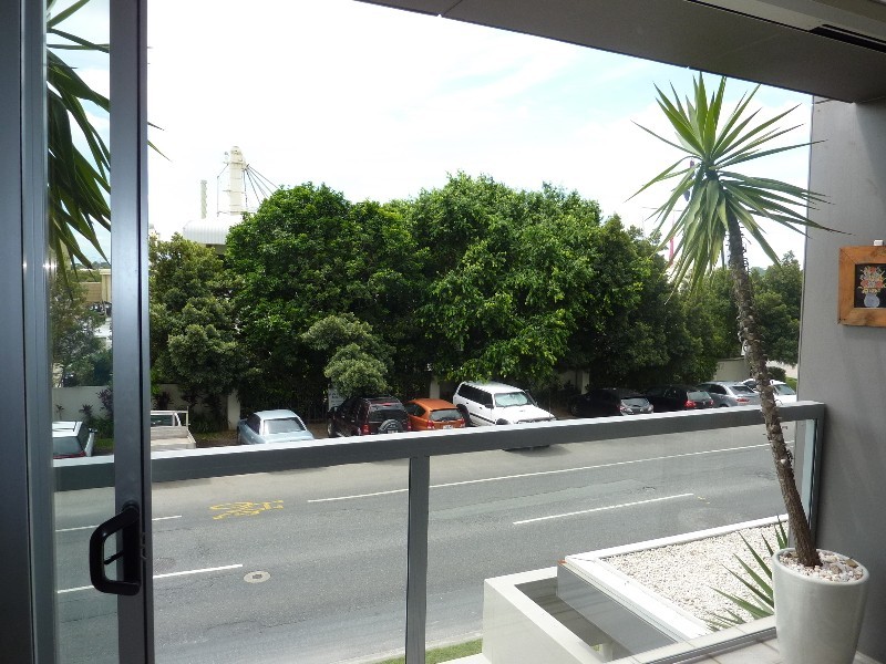 38 Skyring Terrace, Teneriffe QLD 4005