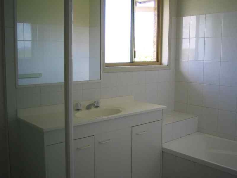 118 Highfield Drive, Merrimac QLD 4226