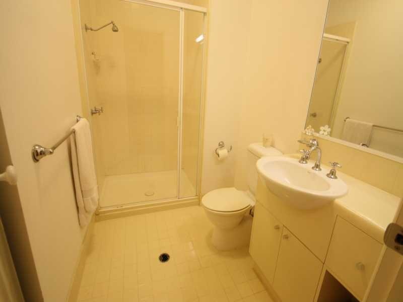 3/85 Commercial Road, Teneriffe QLD 4005