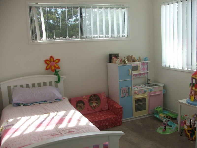 84 Yodelay Street, Varsity Lakes QLD 4227