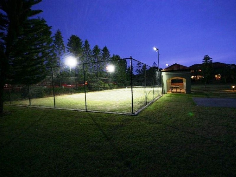 49/19 Santa Barbara Road, Hope Island QLD 4212