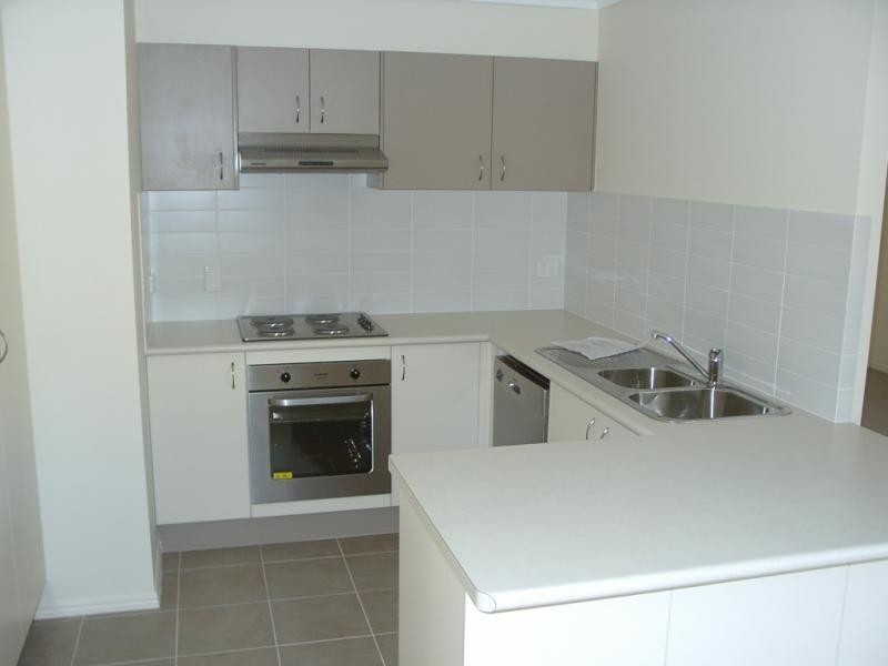 86 Johnston st, Carina QLD 4152