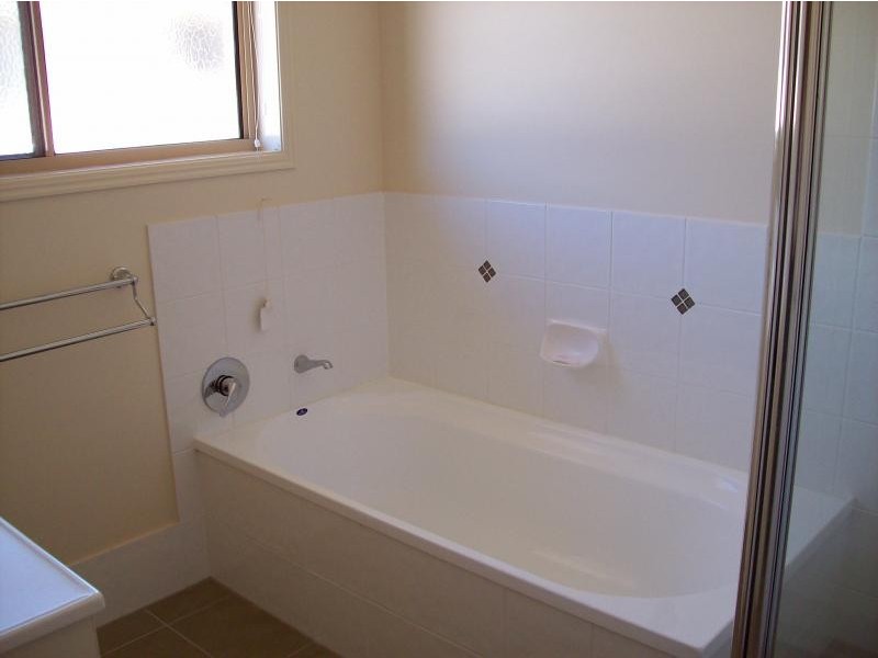 86 Johnston st, Carina QLD 4152