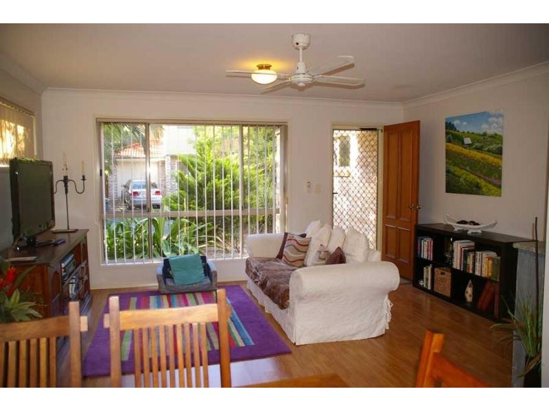 42/4 Koala Town Rd, Upper Coomera QLD 4209