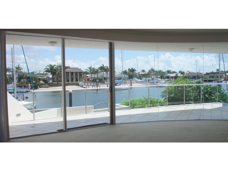 13 Nicklin Way, Minyama QLD 4575